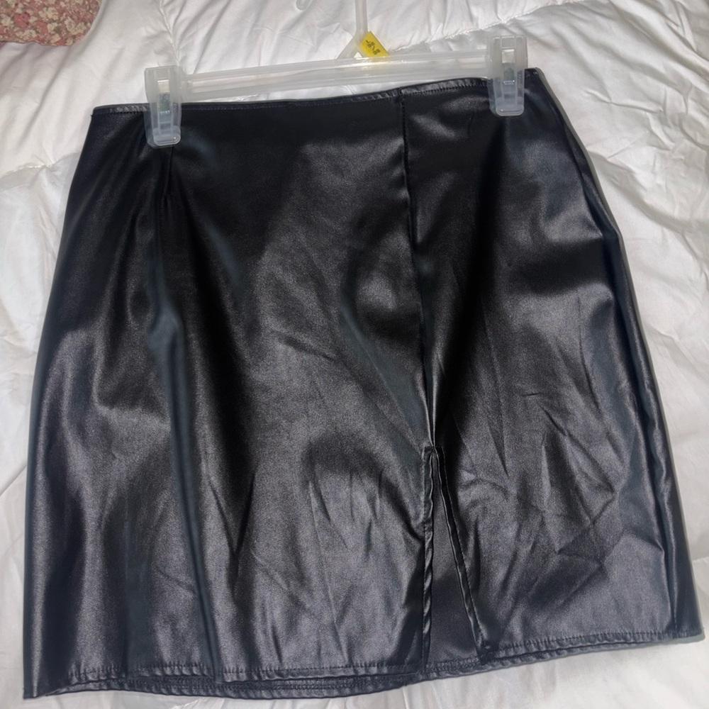 Black mini Skirt